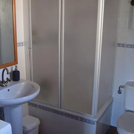 Trisqueles Y Buganvillas Ii